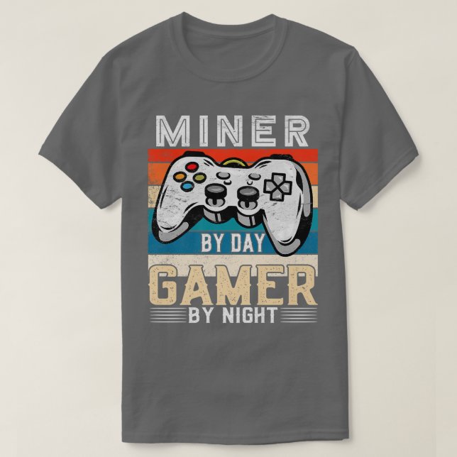 T-shirt Miner par le joueur de jour par les fans de jeu vi (Design devant)
