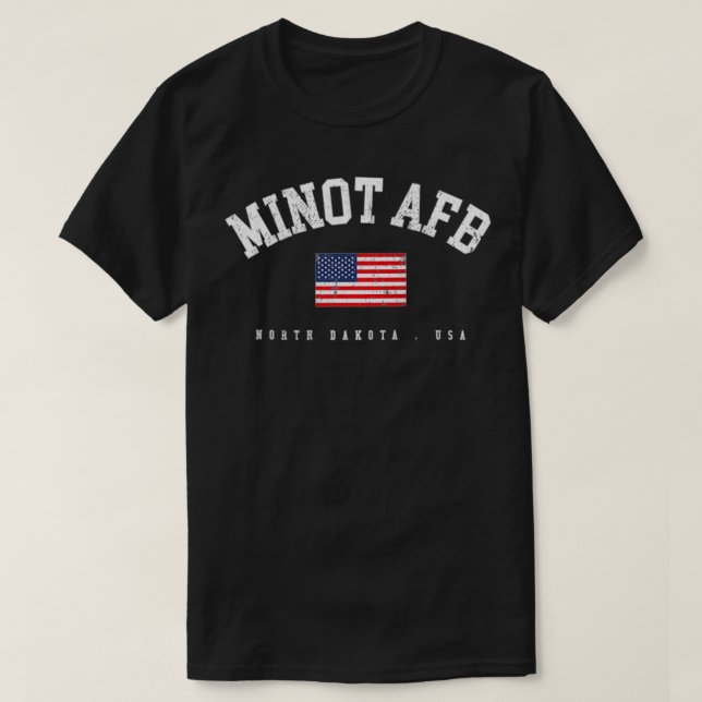 T-shirt Minot AFB ND Retro American Flag USA Nom de la vil (Design devant)