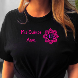 T-shirt Mis Quince Anos Fleur de dentelle rose Quinceanera