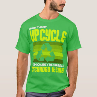 T-shirt Mise À Niveau Je Ne Suis Pas Juste Mise À Niveau J