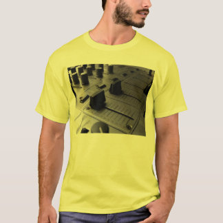 T-shirt mixing_desk