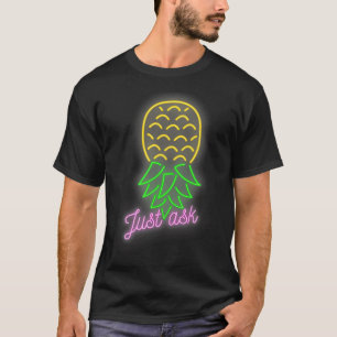 T-shirt Mode de fête à l'envers de l'ananas Swinger Vani