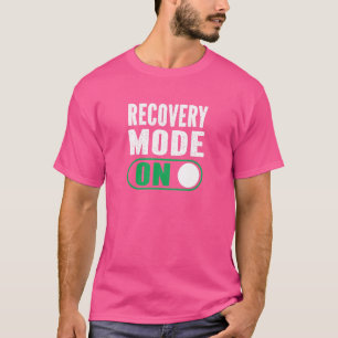 T-shirt Mode De Récupération Sur Les Vêtements De Confort