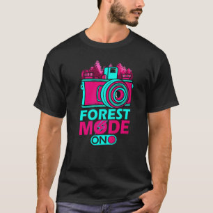 T-shirt Mode Photographie Rétro Sur Caméra Forêt Photo