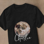 T-shirt Moderne simple Grunge Insigne personnalisé Animaux<br><div class="desc">Ce design simple et classique est composé de typographie serif et d'ajouter une photo personnalisée.</div>