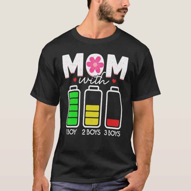 T-shirt Mom With Three Boys Battery Empty  Mama With 3 Son (Devant)