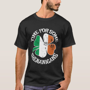 T-shirt Moment pour quelques farces Trèfles drôles Saint P