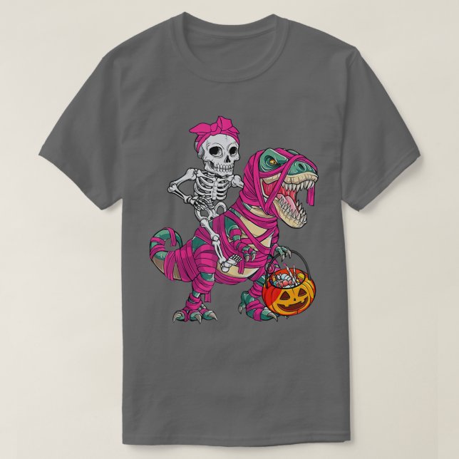 T-shirt Momie de dinosaure à cheval sur un squelette pour  (Design devant)