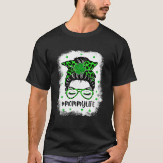T-shirt Mommy Messy Bun St Patrick's Day Funny Irish Lucky