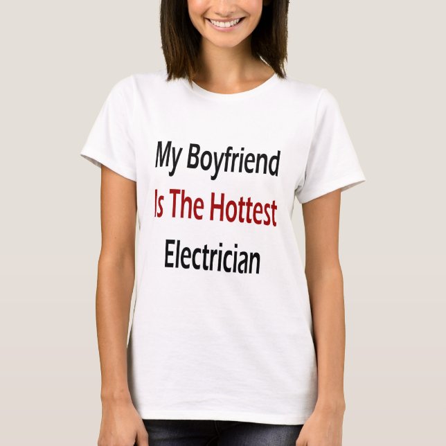 T-shirt Mon ami est l'électricien le plus chaud (Devant)