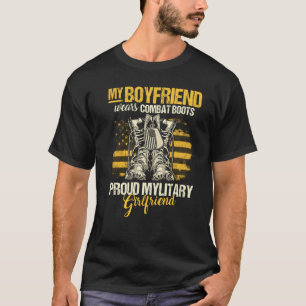 T-shirt Mon ami Porte Des Bottes De Combat Militaire Girlf