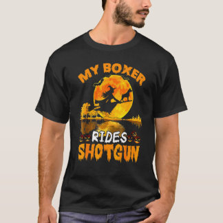 T-shirt Mon chien Boxer monte en voiture avec une sorcière