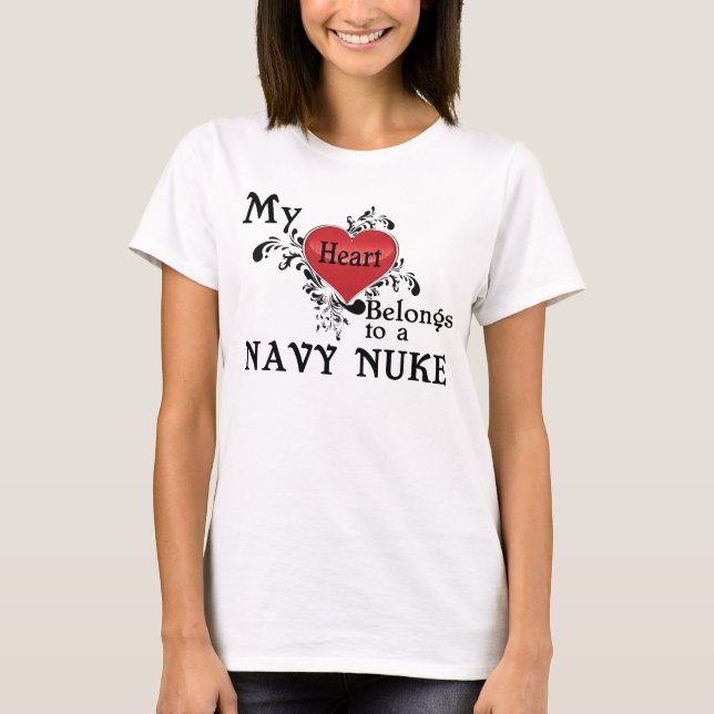 T-shirt Mon coeur appartient à une arme nucléaire de (Devant)