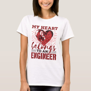 T-shirt Mon cœur appartient à une femme ingénieure petite