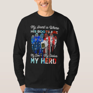 T-shirt Mon Coeur Est Là Où Ses Bottes Sont Mon Fils Mon S