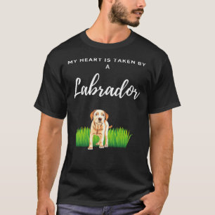 T-shirt Mon Coeur Est Pris Par Un Chien Maigre Du Labrador
