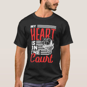 T-shirt Mon Coeur Est Sur Le Basket-Ball De La Cour