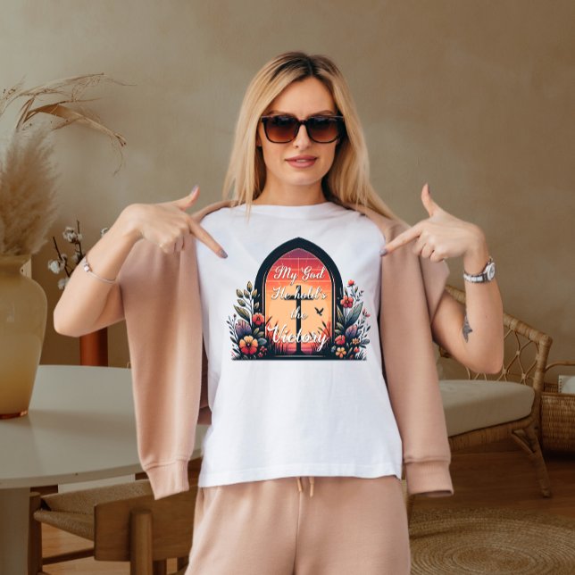 T-shirt Mon dieu Il détient la victoire (Créateur téléchargé)