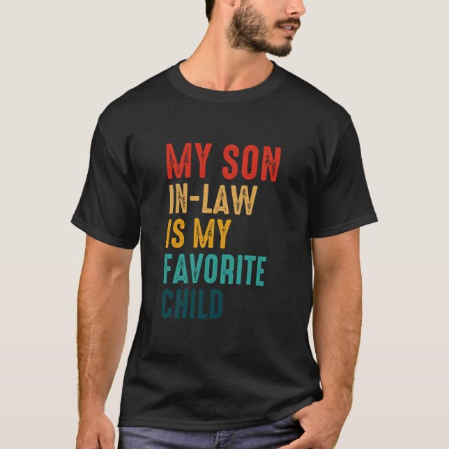 T-shirt Mon Fils En Droit Est Mon Enfant Préféré (Devant)