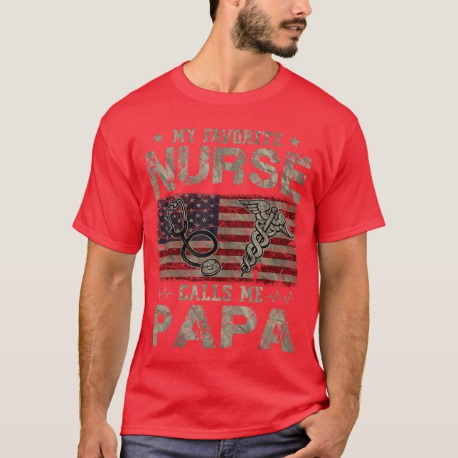 T-shirt Mon infirmière préférée m'appelle Papa Drapeau amé (Devant)