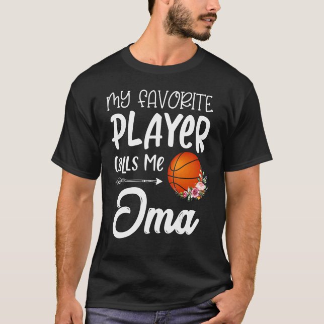 T-shirt Mon Joueur De Basket Favori M'Appelle Oma (Devant)