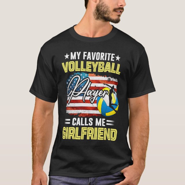 T-shirt Mon Joueur De Volley-Ball Favori M'Appelle Petite  (Devant)