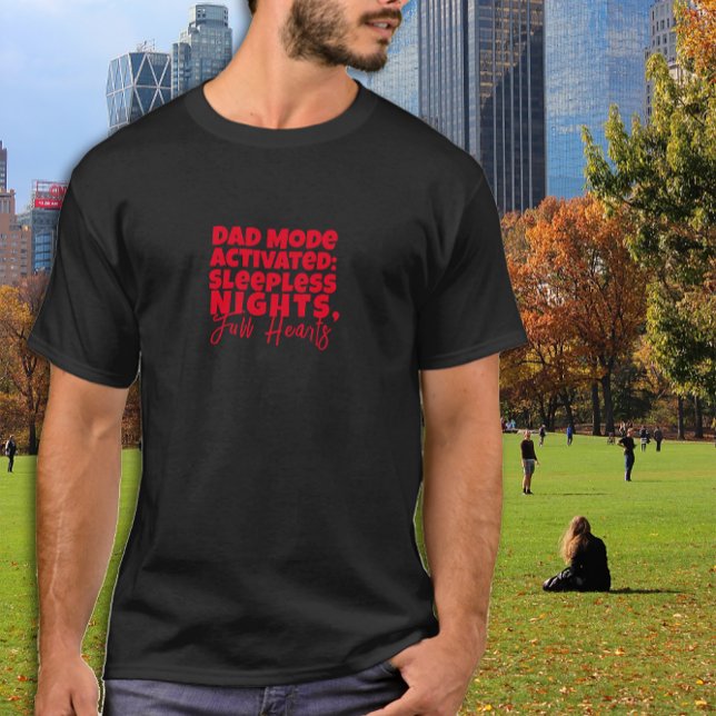 T-shirt Mon père humoristique présente une lettre noire (Créateur téléchargé)