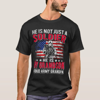 T-shirt Mon Petit-Fils Est Un Héros Soldat Fière Grand-Pèr