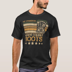 T-shirt Mon petit-fils porte des bottes de combat fière ré