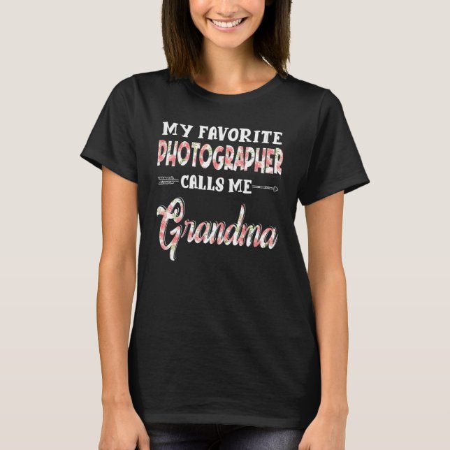 T-shirt Mon Photographe Favori M'Appelle Grand-Mère Floral (Devant)