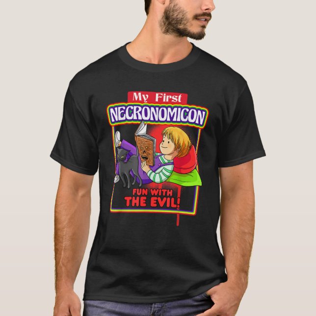 T-shirt Mon premier Necronomicon Amusement avec la sorcell (Devant)