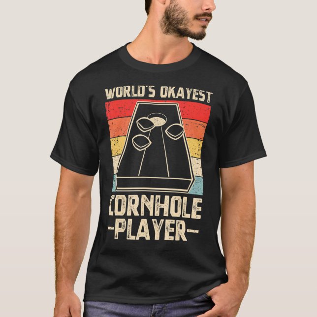 T-shirt Mondes Okayest Cornhole Joueur Rétro Cornhole Bean (Devant)