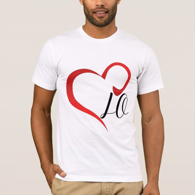 T-shirt Monogramme de cœur personnalisé avec initiales (Devant)