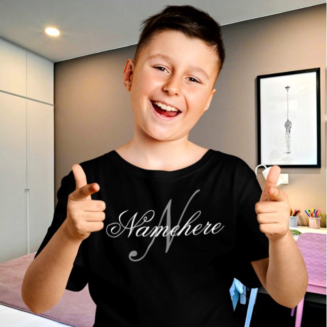 T-shirt Monogramme de nom noir et blanc personnalisé uniqu (Créateur téléchargé)