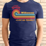 T-shirt Monogramme de rapprochement Vintage de la réunion<br><div class="desc">Faites de votre réunion de famille un cadeau spécial avec le T-Shirt Vintage de jumelage personnalisé pour la réunion de famille. Nos t-shirts présentent un design rétro amusant au coucher du soleil, personnalisé avec votre nom de famille. Que vous planifiez un pique-nique, un voyage en voiture ou une croisière, ces...</div>