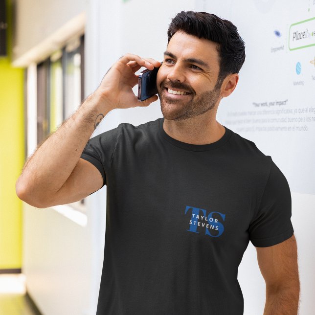 T-shirt Monogramme moderne simple et nom (Personalize this shirt with your monogram initials and name.)