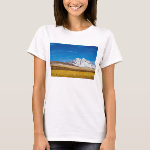 T-shirt Montagnes couronnées de neige et prairie de Puna