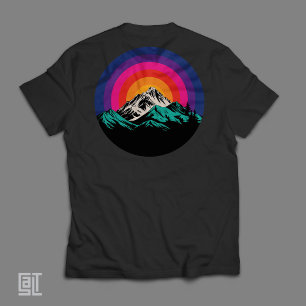 T-shirt Montagnes du coucher de soleil rétro