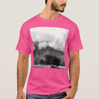 T-shirt Montagnes Magnifiques Ornées De Nuages Foggy Art