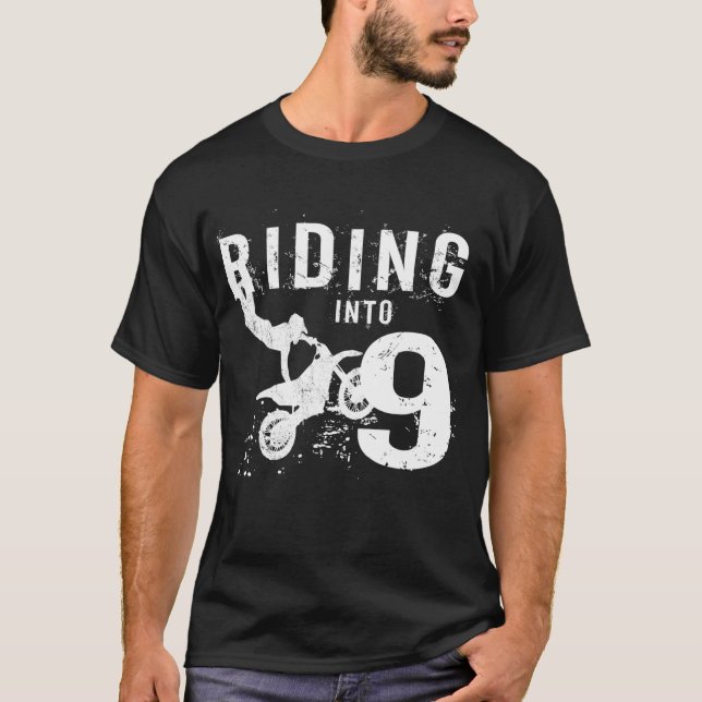 T-shirt Monter Dans 9 Ans 9e Anniversaire Garçon Dirt Vélo (Devant)