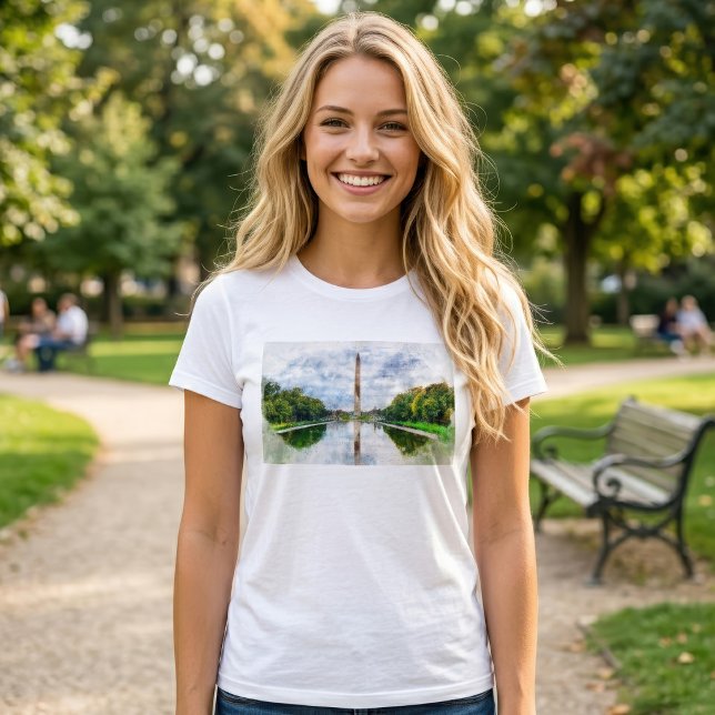 T-shirt Monument de Washington Aquarelle avec Reflet (Washington Monument Watercolor with Reflection. Women Basic White T-Shirt)