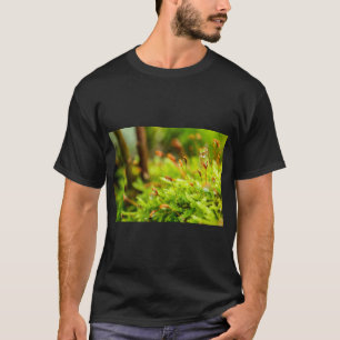 T-shirt Moss & Dewdrop Nature Vibe Tee