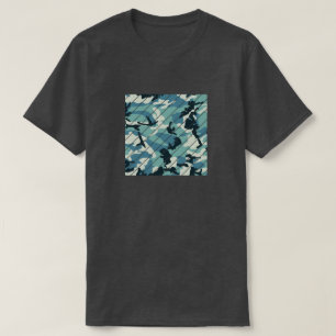 T-shirt Motif de Camo d'hiver tranché Carré
