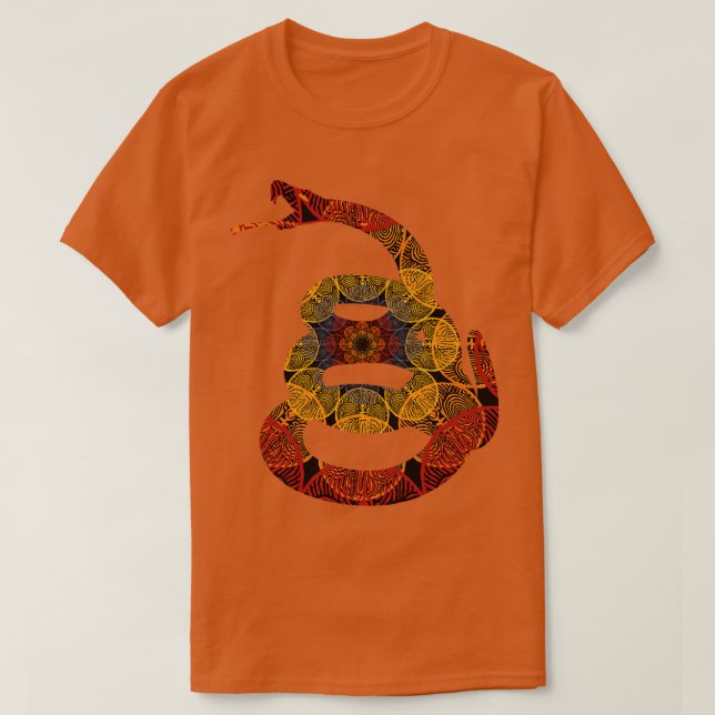 T-shirt Motif de fleur mexicaine circulaire de serpent de  (Design devant)