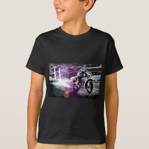 T-shirt motocross faisant du vélo de saleté emballant le