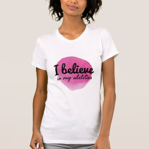 T-shirt mots d'inspiration pour l'amour de soi et l'accept