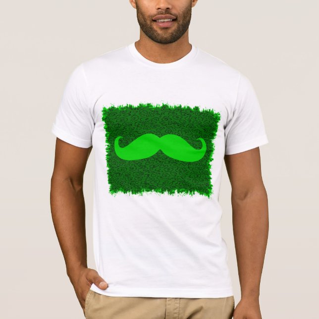 T-shirt Moustache verte sur peau de léopard (Devant)