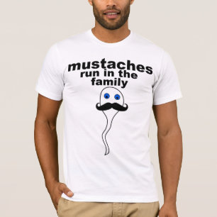 T-shirt moustaches courues dans la famille