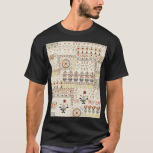T-shirt Mughal Floral Paisley : Ethnic Digital Elegance.