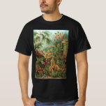 T-shirt Muscinae vintage, plantes de mousse par Ernst Haec<br><div class="desc">Illustration vintage de la nature,  dessin botanique par Ernst Haeckel. Une variété de mousses colorées,  d'herbes et d'autres plantes tropicales exotiques dans une jungle de forêt tropicale.</div>